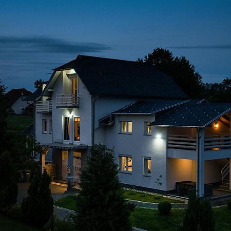 Studio Apartments Kaya Čatrnja Exteriér fotografie